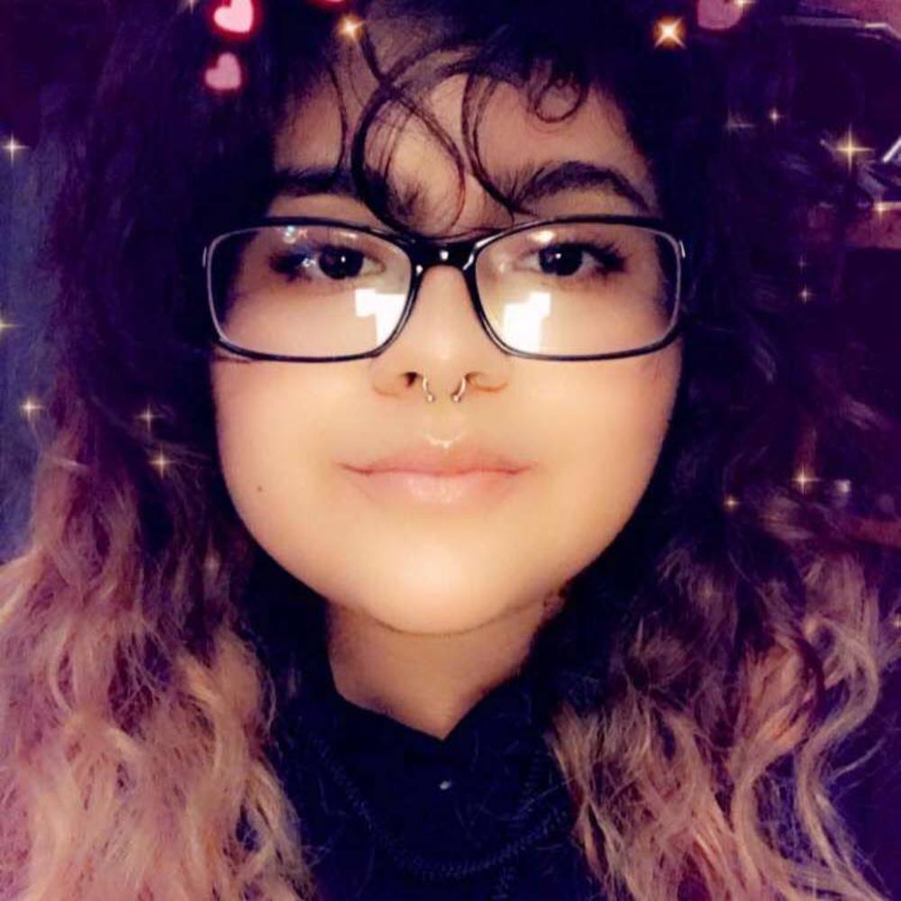 Meet your Posher, Priscila